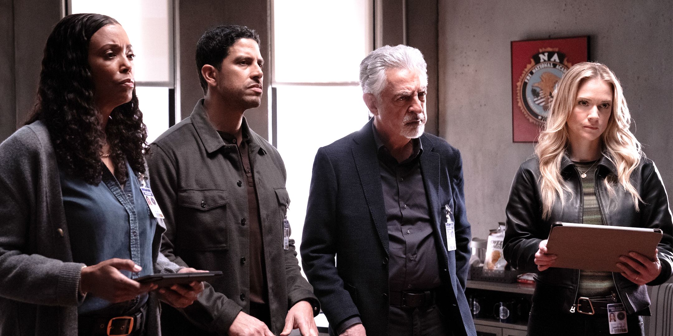 Agents Lewis, Alvez, Rossi, and Jareau standing together in Criminal Minds Evolution season 17