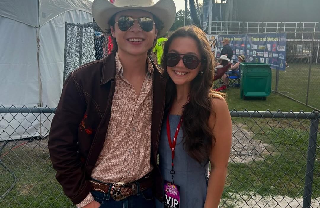 See 'American Idol's John Foster's Tribute to Girlfriend on 1-Year Anniversary