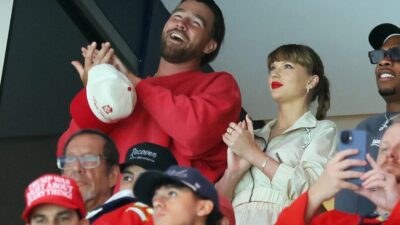 Taylor Swift Married? Singer Sets Romantic Status Straight