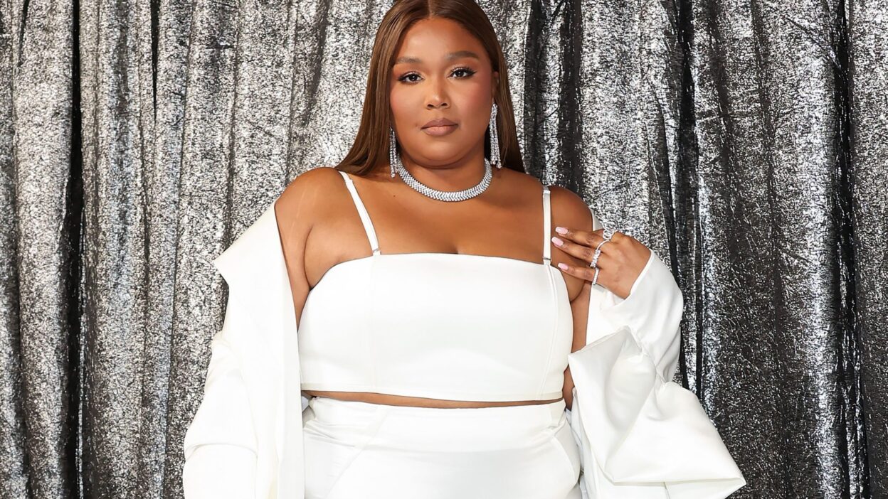 Lizzo Addresses Ozempic Rumors & Reveals Truth Behind Her Weight Loss