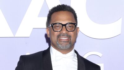 Okay! Mike Epps Throwback Photo Has The Internet Goin OFF, Calling Him 90s Fine