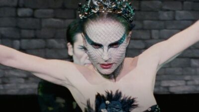 Nina transforms in Black Swan (2010).