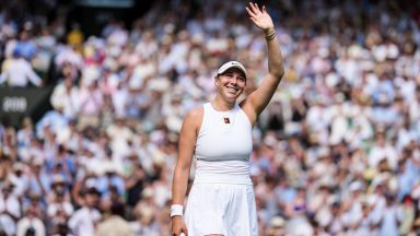 LONDON, ENGLAND - JULY 10: Amanda Anisimova of the United States celebrates the victory in the Ladies' Singles Semi Finals match against Aryna Sabalenka on day eleven of The Championships Wimbledon 2025 at All England Lawn Tennis and Croquet Club on July 10, 2025 in London, England. (Photo by Shi Tang/Getty Images)