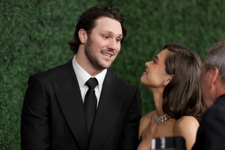 NEW ORLEANS, LOUISIANA - FEBRUARY 06: (L-R) Josh Allen and Hailee Steinfeld attend the 14th Annual NFL Honors at Saenger Theatre on February 06, 2025 in New Orleans, Louisiana.  (Photo by Michael Loccisano/Getty Images)