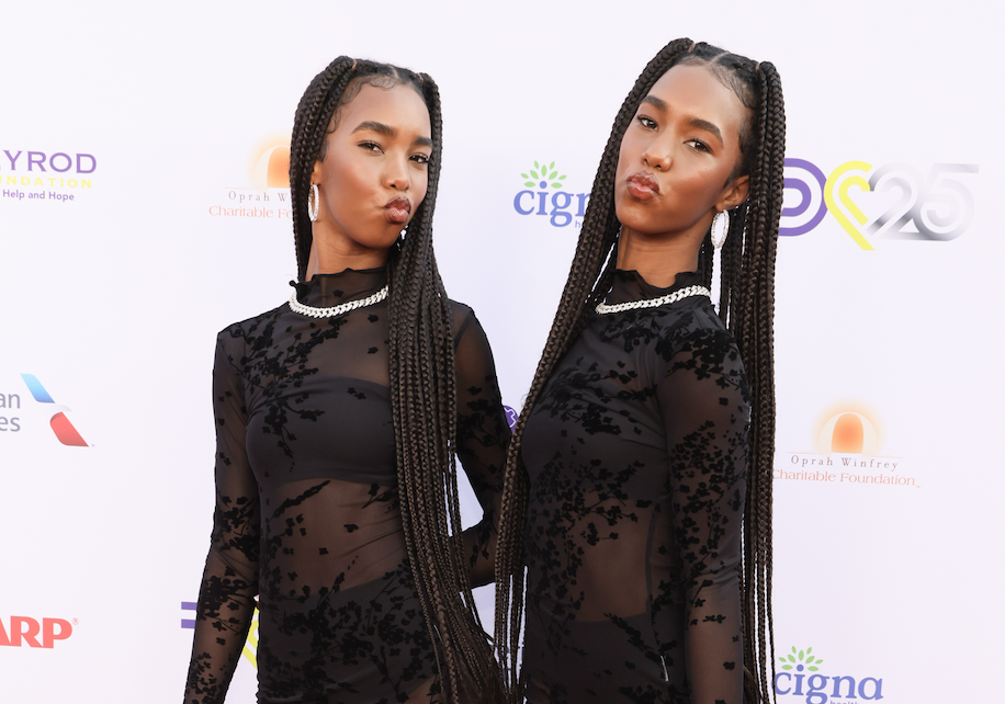 Jessie & D'Lila Combs Link Up With Baby Love For Sweet Sister Moment